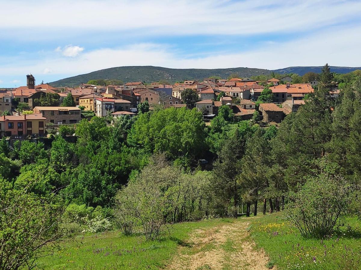 Casa Rural Fuente Del Arca Montejo Montejo de la Sierra Zewnętrze zdjęcie
