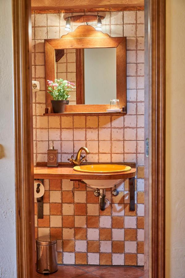 Casa Rural Fuente Del Arca Montejo Montejo de la Sierra Zewnętrze zdjęcie