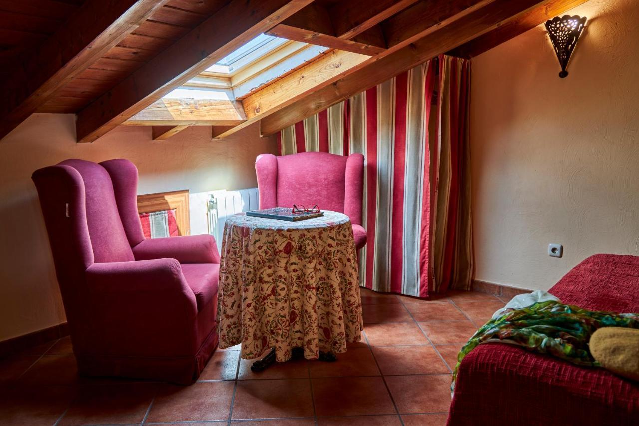 Casa Rural Fuente Del Arca Montejo Montejo de la Sierra Zewnętrze zdjęcie