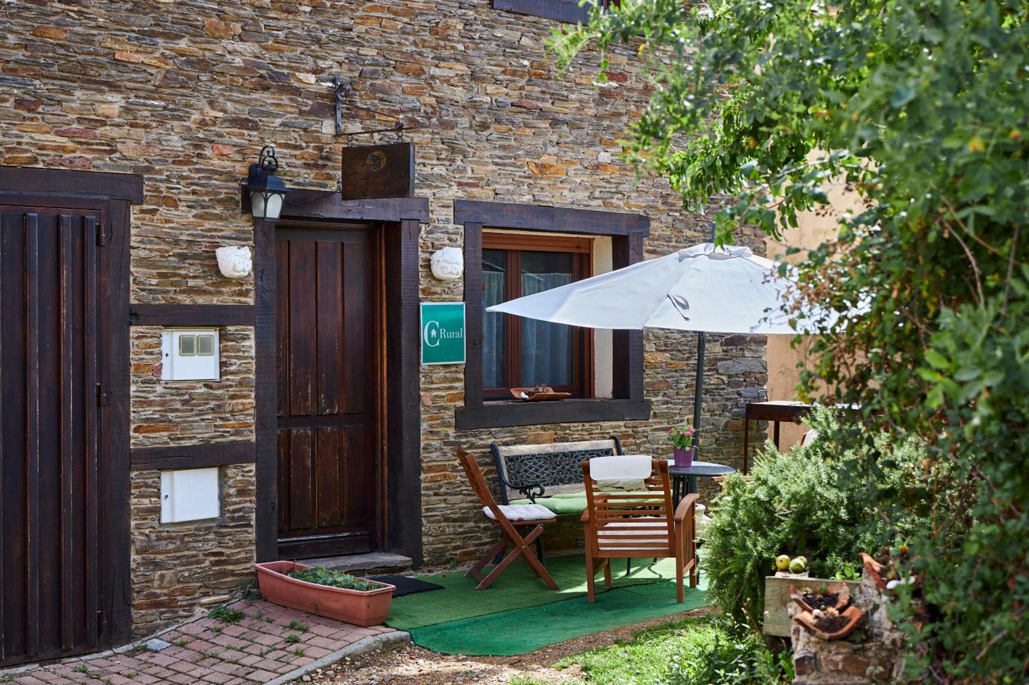 Casa Rural Fuente Del Arca Montejo Montejo de la Sierra Zewnętrze zdjęcie